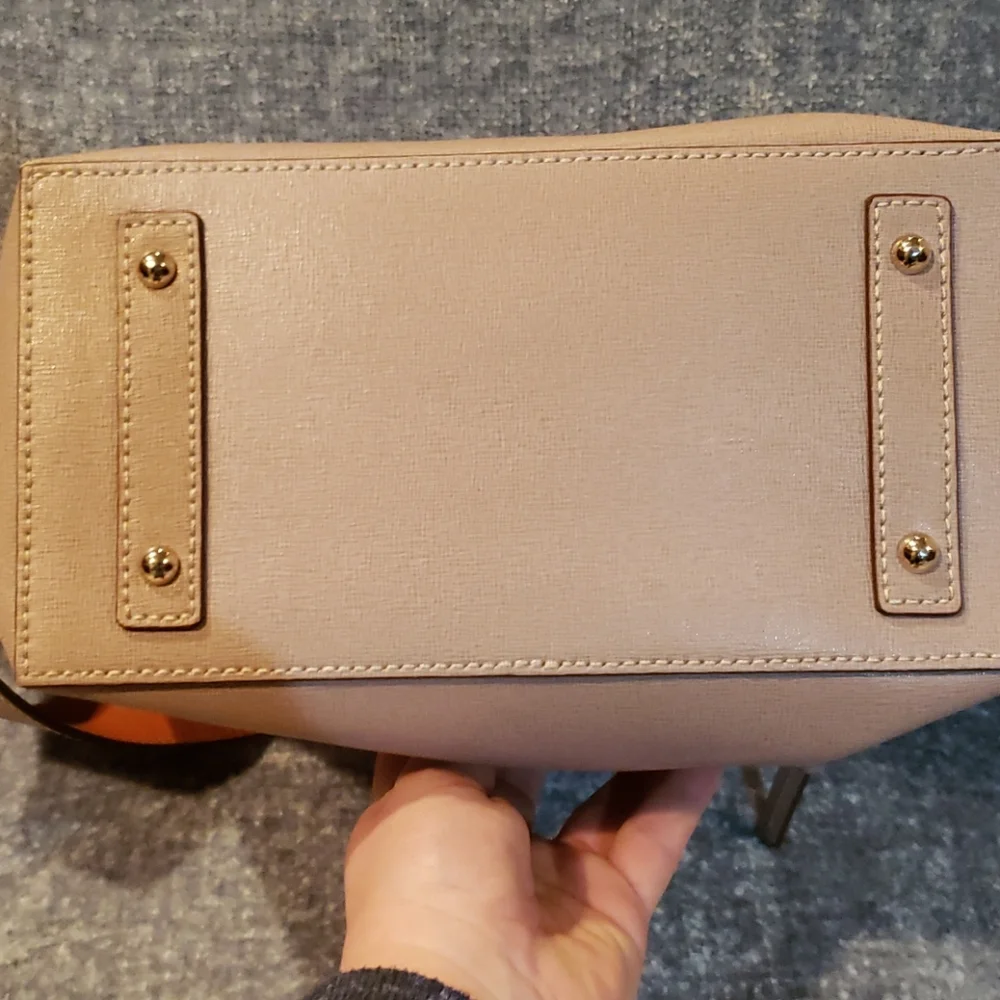 Dooney & Bourke Beige Shoulder Bag with Gold Hardware - Picture 2 of 5